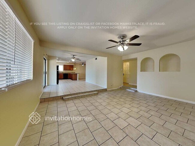 Photo - 2911 W Laurel Ln