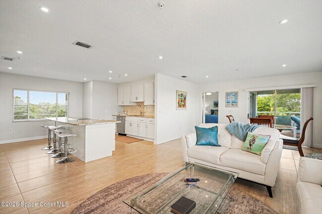 Photo - 303 Audubon Dr Unit 301