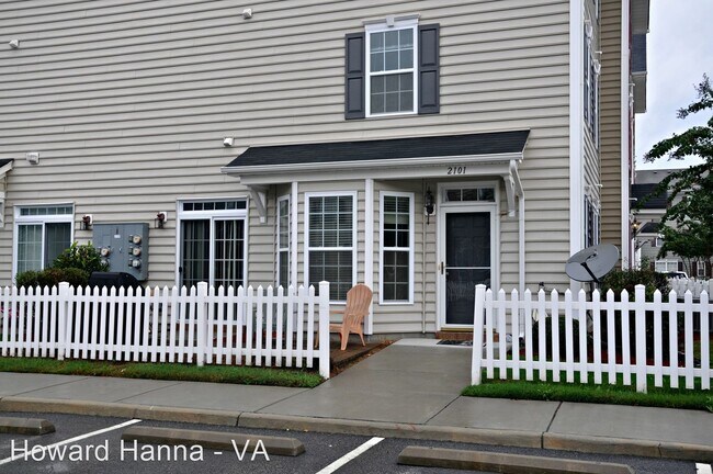 3 br, 2.5 bath House - 2101 Gentry Street - 3 br, 2.5 bath House - 2101 Gentry Street