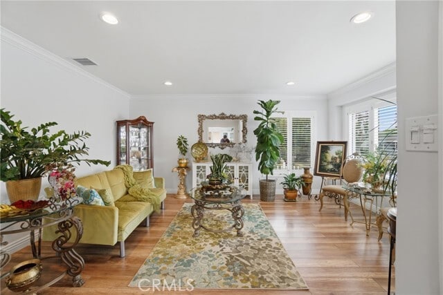 Photo - 6139 Jamieson Ave
