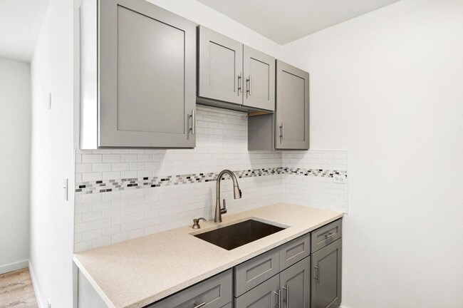 Photo - 5726 N. Winthrop