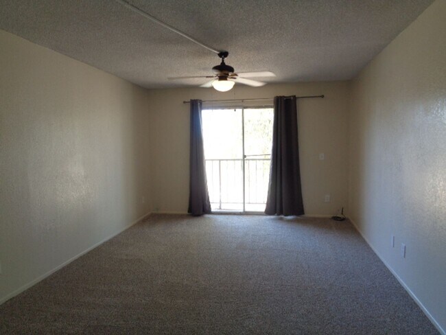 Photo - 2822 E Kathleen Rd Unit #203