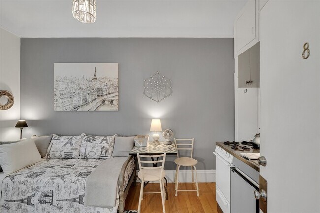 Photo - 295 Commonwealth Ave Unit 8