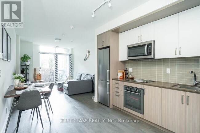 Photo - 1575 Lakeshore Rd W Unit 159