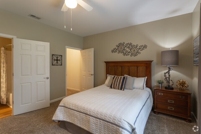 Bedroom - Mill Pond Village