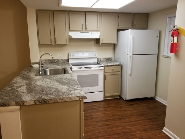 Photo - **Available NOW** 2 Bedroom/ 2 Bath Condo ...