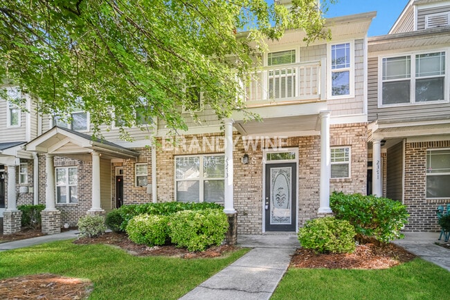 Photo - 2373 Bigwood Trail