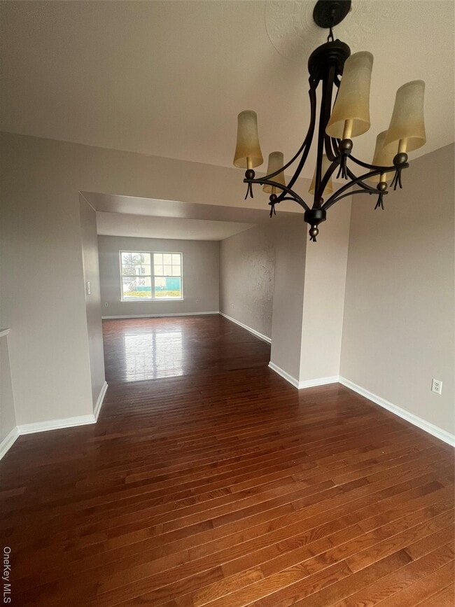 Photo - 47 Helene Rd