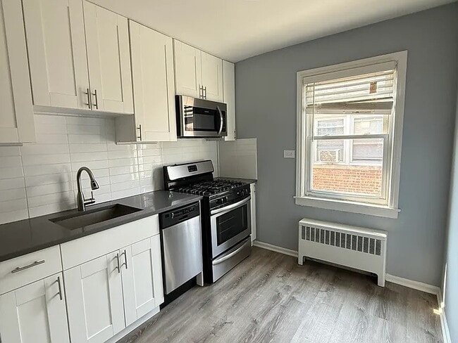 Photo - 6651 N California Ave Unit #2