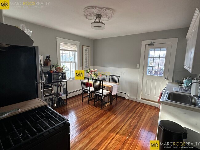 Photo - 135 Nonantum St Unit 1