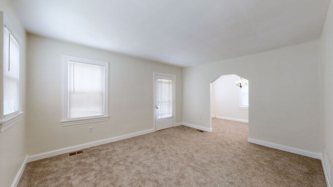 Photo - Newly Renovated 2 Bed/1 Bath Home in Camp Taylor