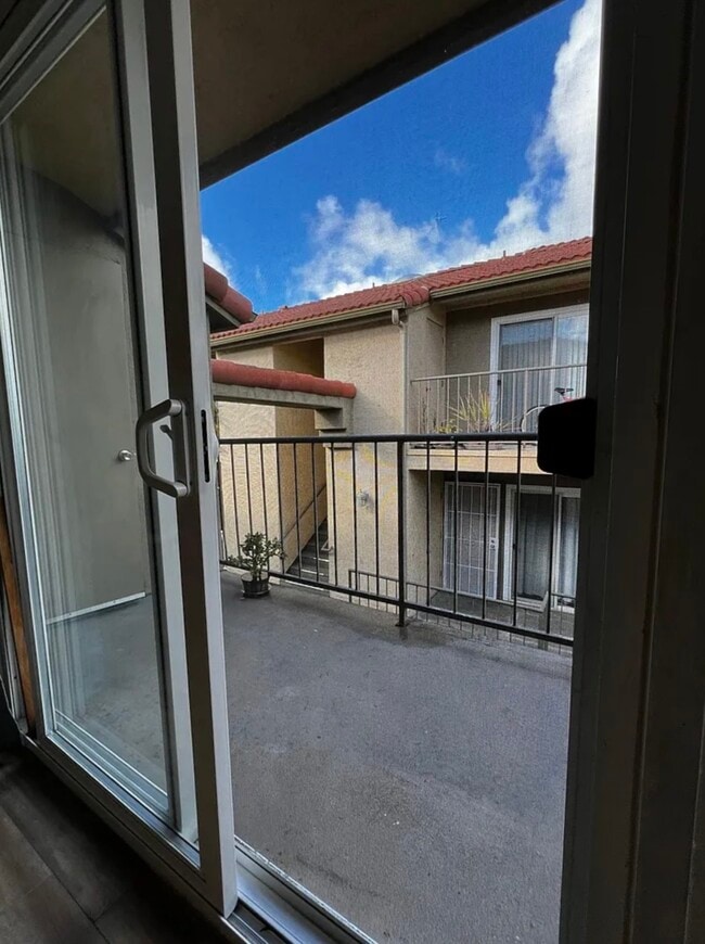 Photo - 4222 Menlo Ave Unit 30