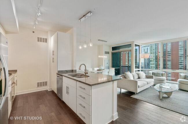 Building Photo - 401 E Ontario St Unit 38F Rental