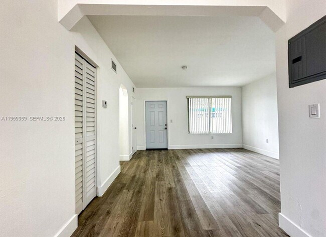 Photo - 1894 NW 53rd St Unit B