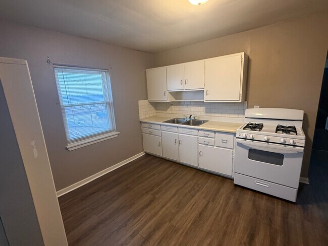 Photo - 206 Locust St Unidad 11