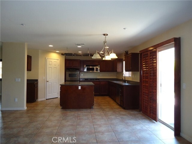 Photo - 1093 Tangerine Dr