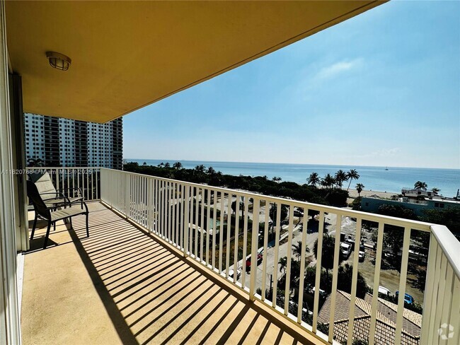 Building Photo - 1401 S Ocean Dr Unit 803 Rental