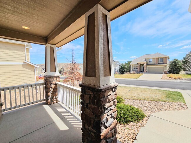 Photo - "Luxurious 4-Bed Home with Scenic Views, G...