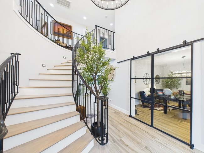 Photo - 5430 Havenwoods Dr