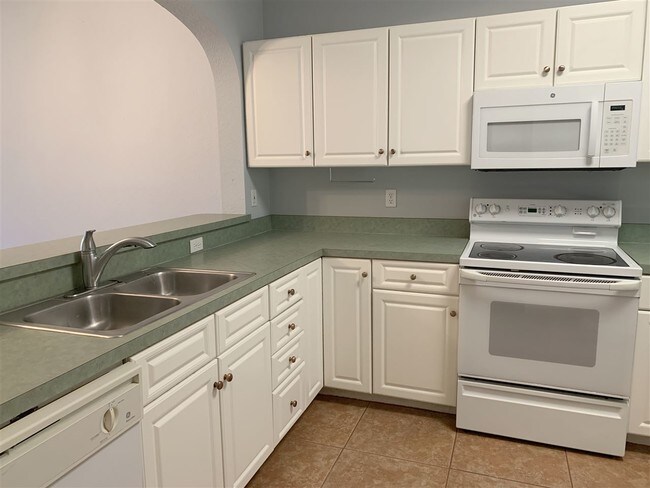 Photo - 1213 Vista Cove Rd