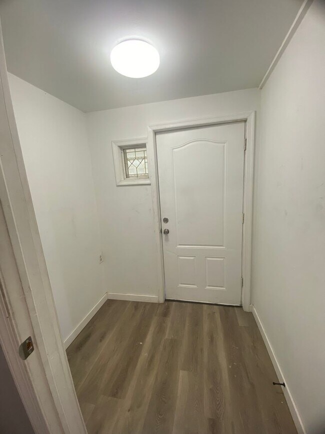 1380 Main St Unit 2
