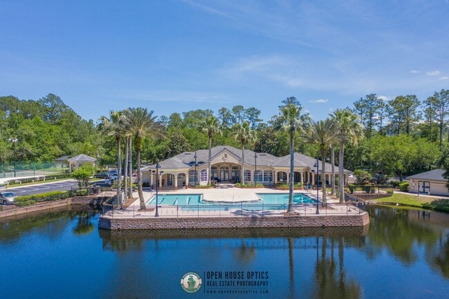 Building Photo - Beautiful Two-Bedroom Condo in The Grand Reserve!