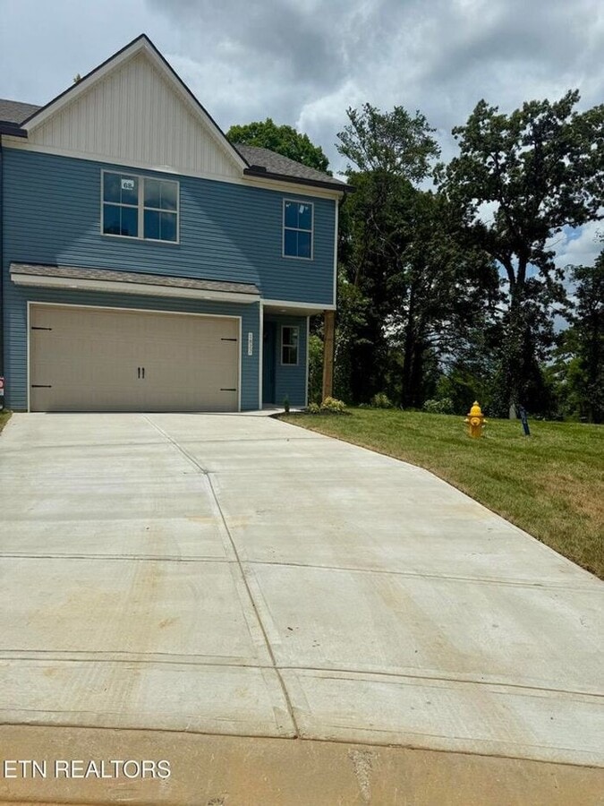 3bd Marigold floorpan in Bennett Village - 3bd Marigold floorpan in Bennett Village House