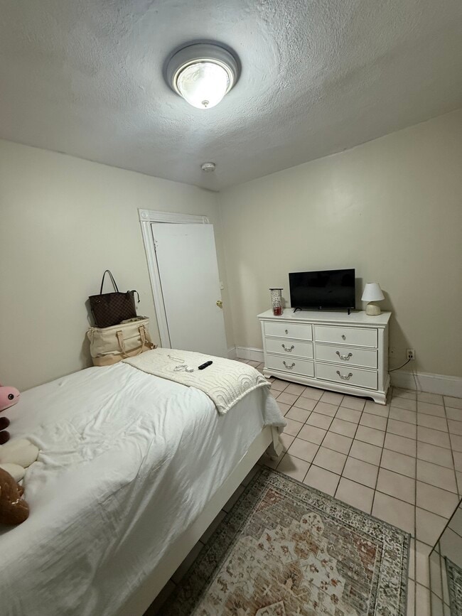 Photo - 188 L St Unit 1