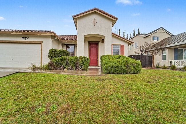 Photo - Your Next Adventure Starts Here: 3+ Bed, 2 Bath Home in Marysville