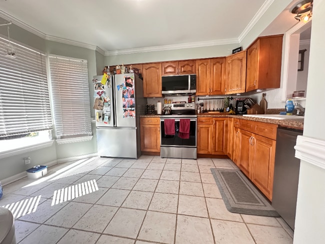 Photo - 434 Wayman Ln