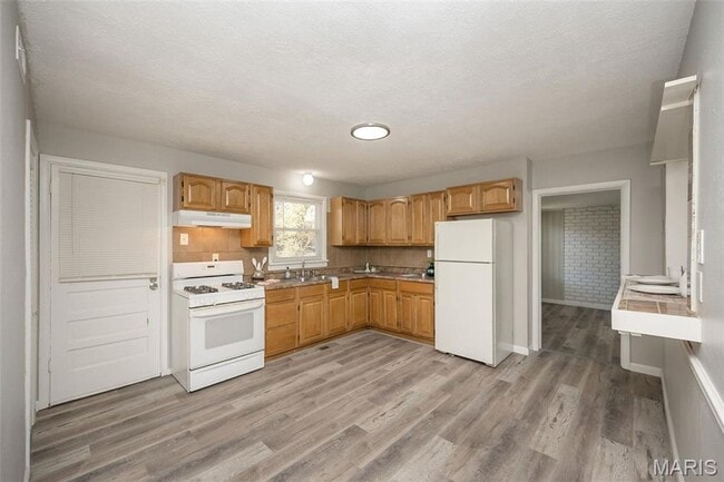 Photo - 9813 Winkler Dr