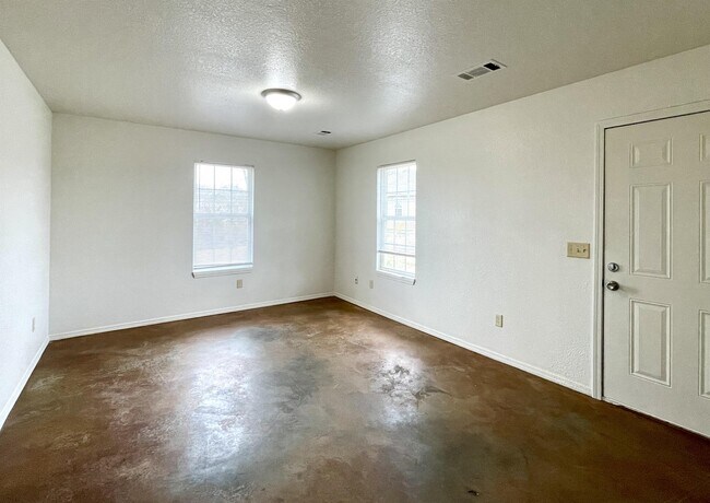 Photo - 473766 E 1117 Rd