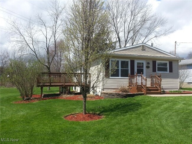 Building Photo - 1378 Cayuga Ave