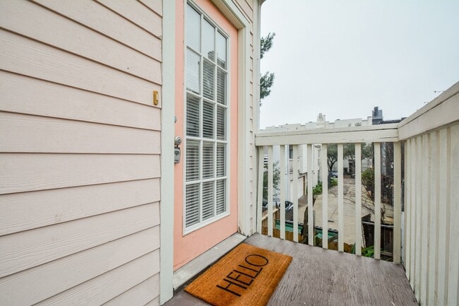 Photo - 2612 Crocker St Unidad B