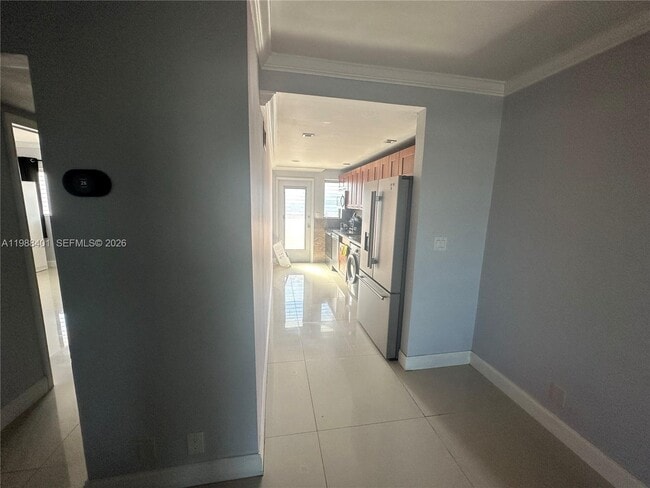 Photo - 1450 NE 170th St Unit 306