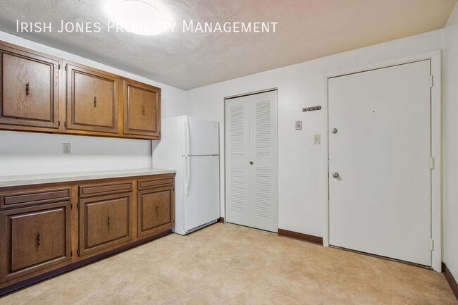 Photo - 9234 Niemel Dr Unit Apt. 12