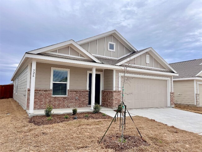 Photo - 326 Ashbrook Wy