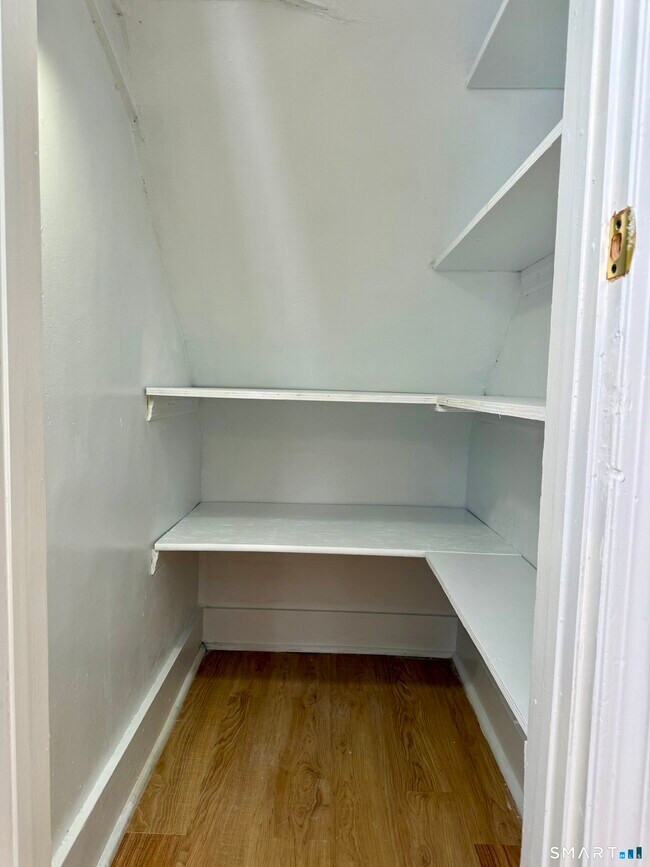 Photo - 168 Alfred St Unit 1