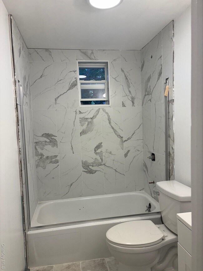 Photo - 180 New York Ave