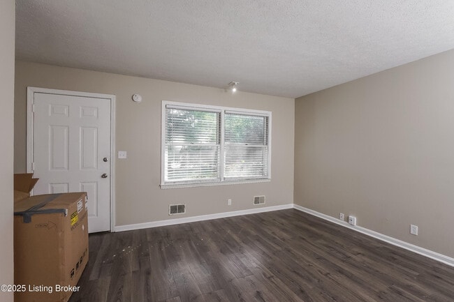 Photo - 3804 Breckenridge Ln