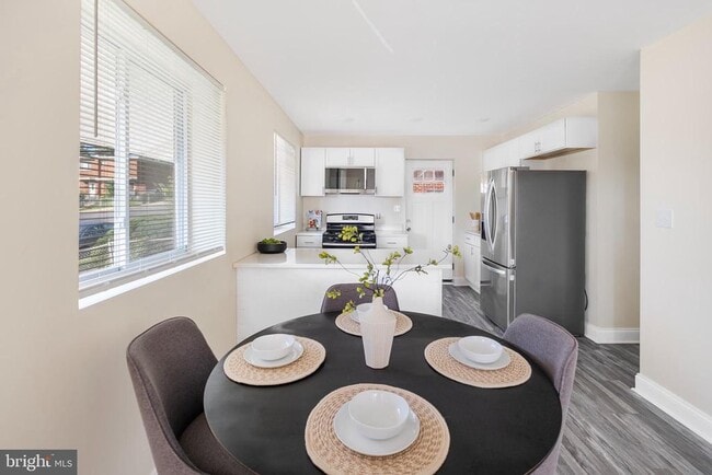 Photo - 713 Marcy Ave