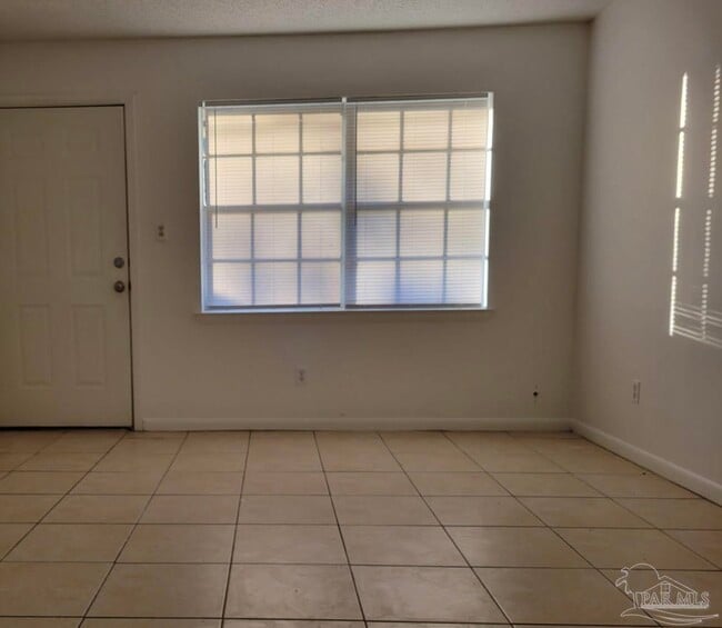 Photo - 5376 Conecuh St