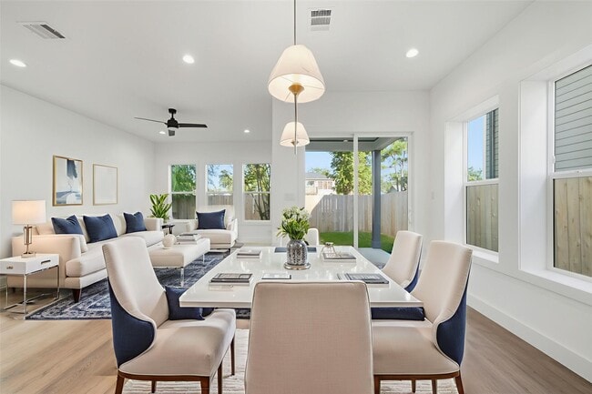 Photo - 2036 Thonig Rd