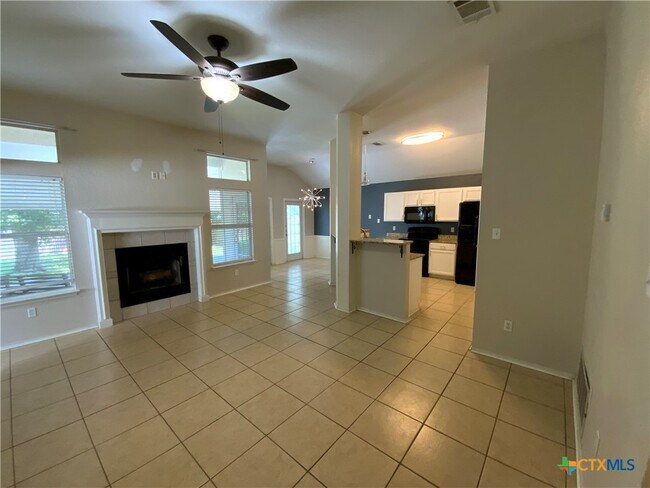 Photo - 1719 Bent Oak Dr