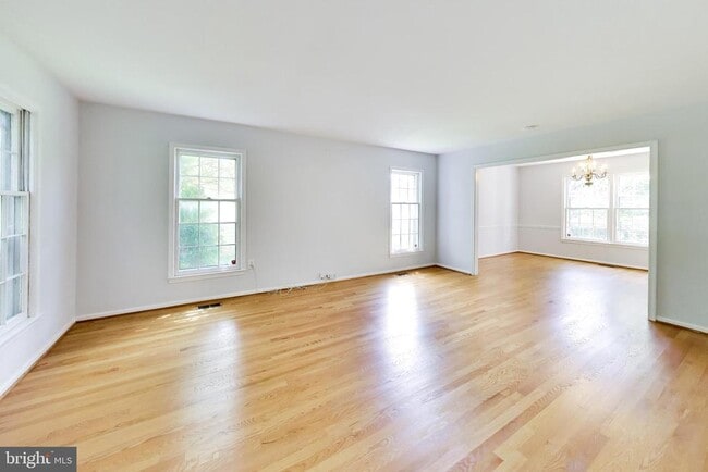 Photo - 991 Farm Haven Dr
