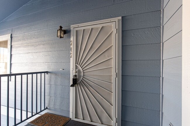 Photo - 2nd floor unit in gated community with pool/spa/tennis