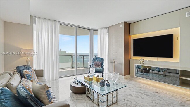 Photo - 1300 Brickell Bay Dr Unit 3102