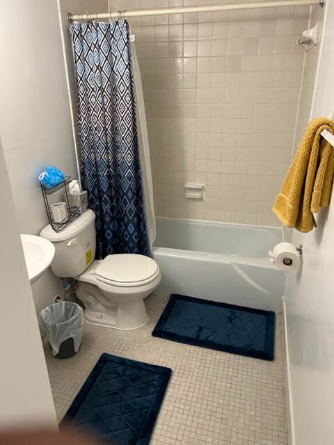 Photo - 1700 SW 16th Ct Unidad A3