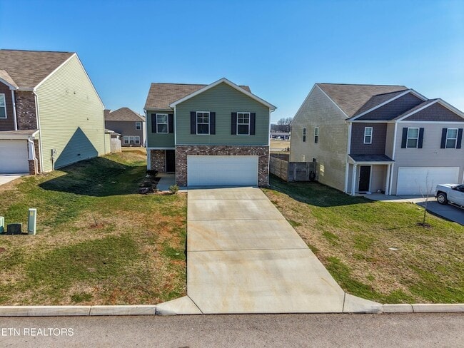 Photo - 228 Belle court