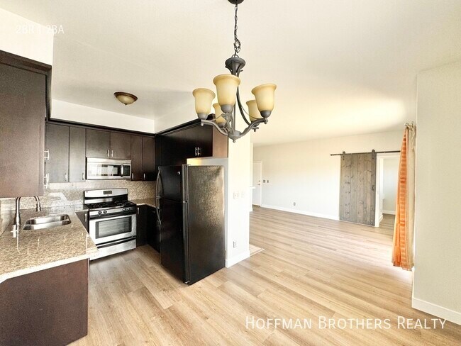 Photo - 3727 Watseka Ave Unit 104A